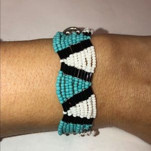 Beaded bracelet